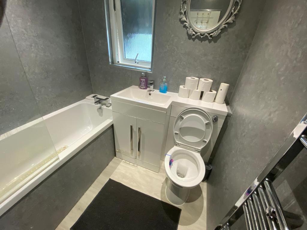 Lovely Private Room In Sandilands Dr Ab24 Aberdeen Eksteriør bilde